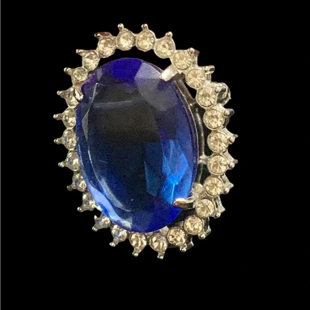 Blue Faceted Glass Pendant or Brooch Combo Silver Tone with Rhinestones - Picture 7 of 12